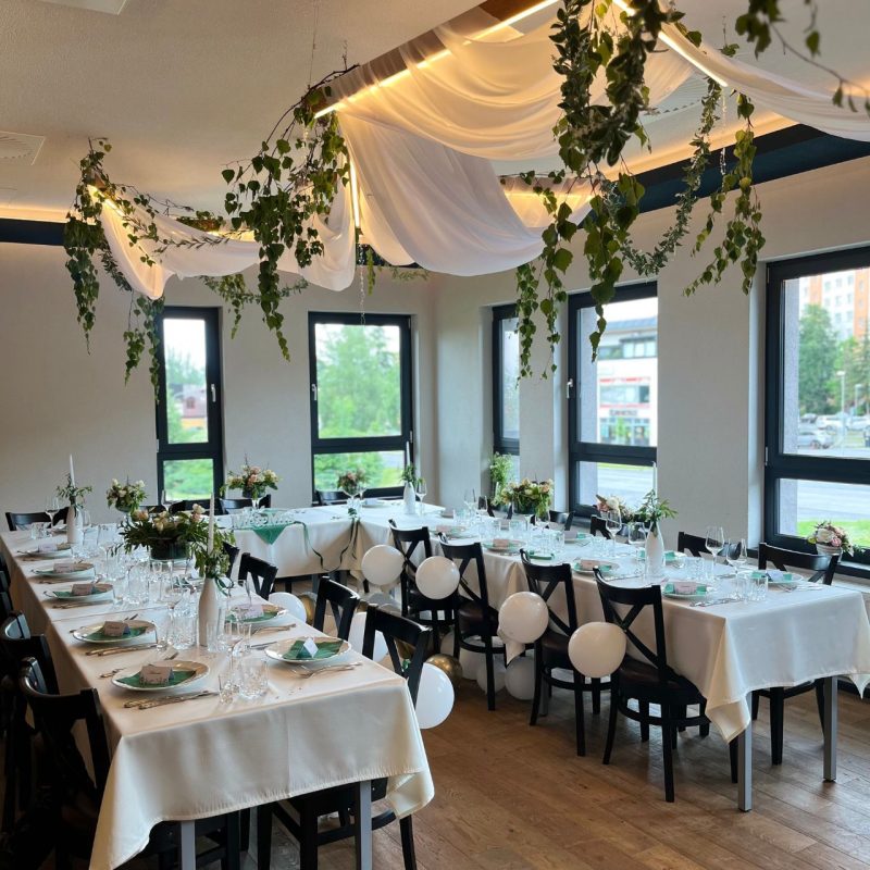 Jubileum v Mamut Pub Poprad